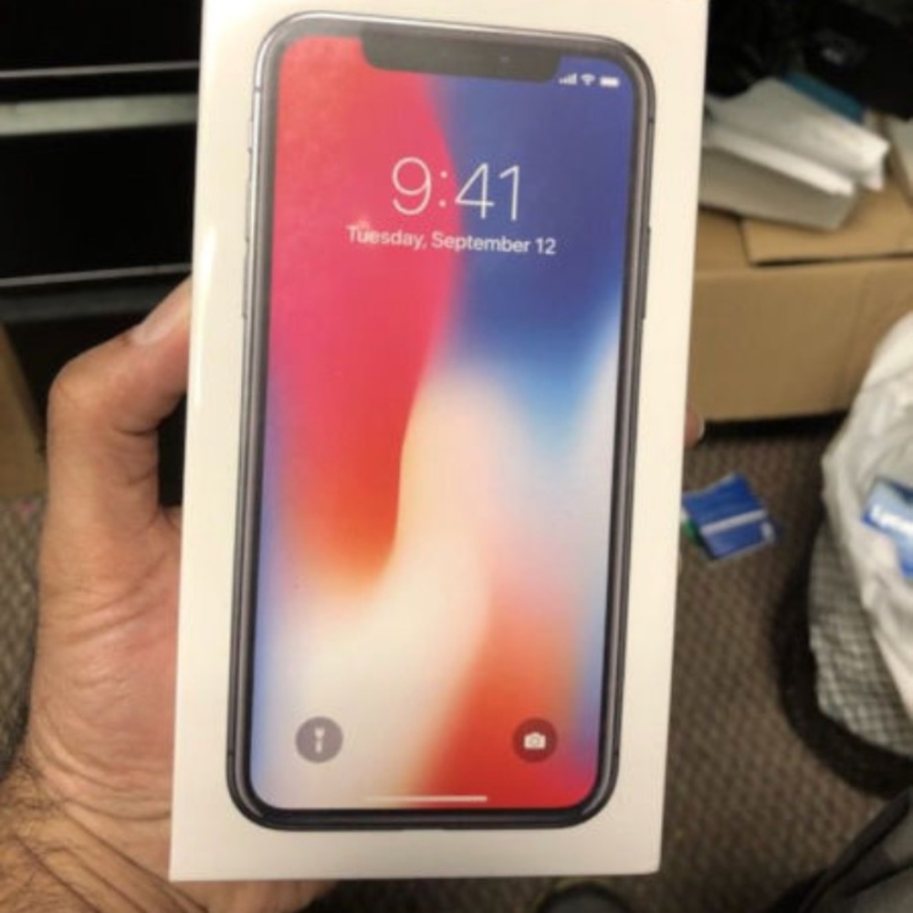 iPhone X (10)